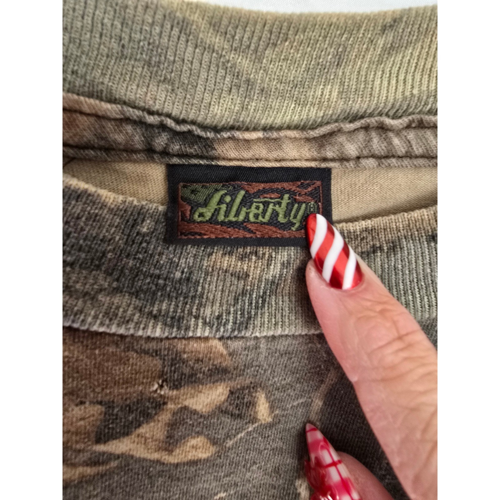 Liberty Mens Camouflage Long Sleeve Pocket T Shirt RealTree Hardwoods XXL gallery