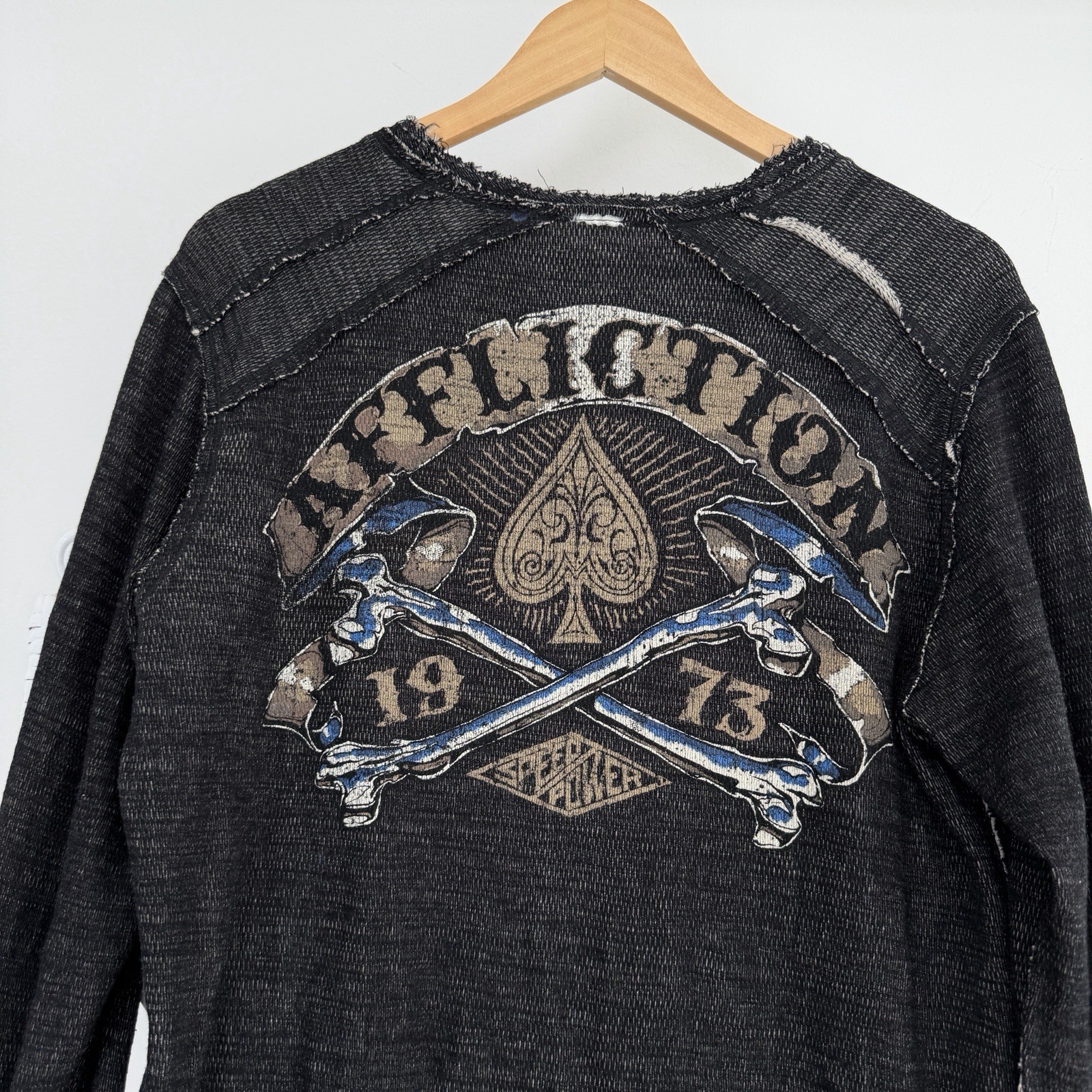 Affliction Reversible Thermal Shirt Mens Large Waffle Knit long Sleeve Y2K Wings gallery