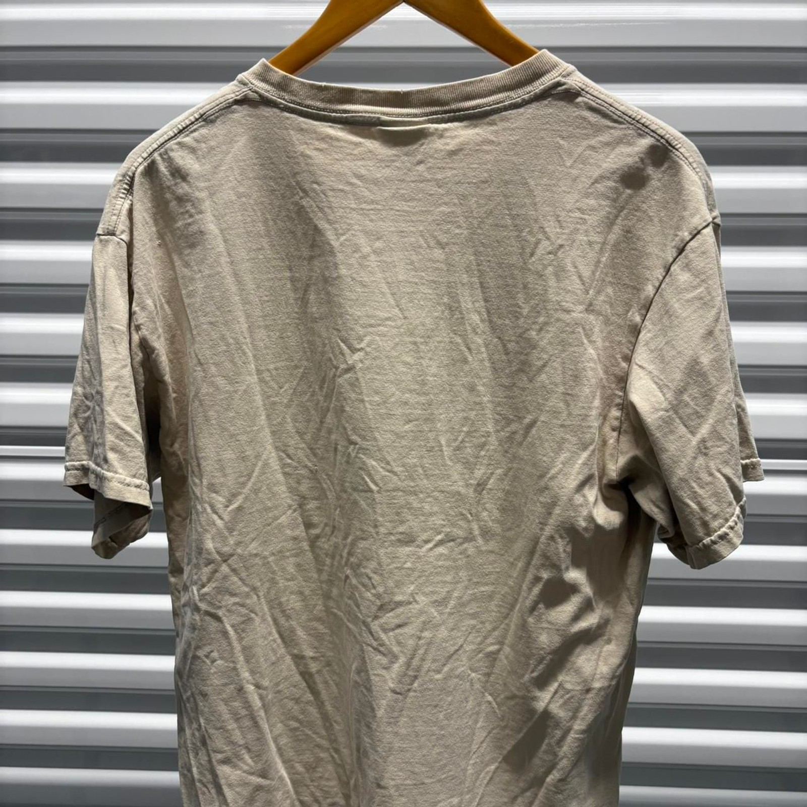 Unbranded Men's Cream and Tan T-shirt gallery