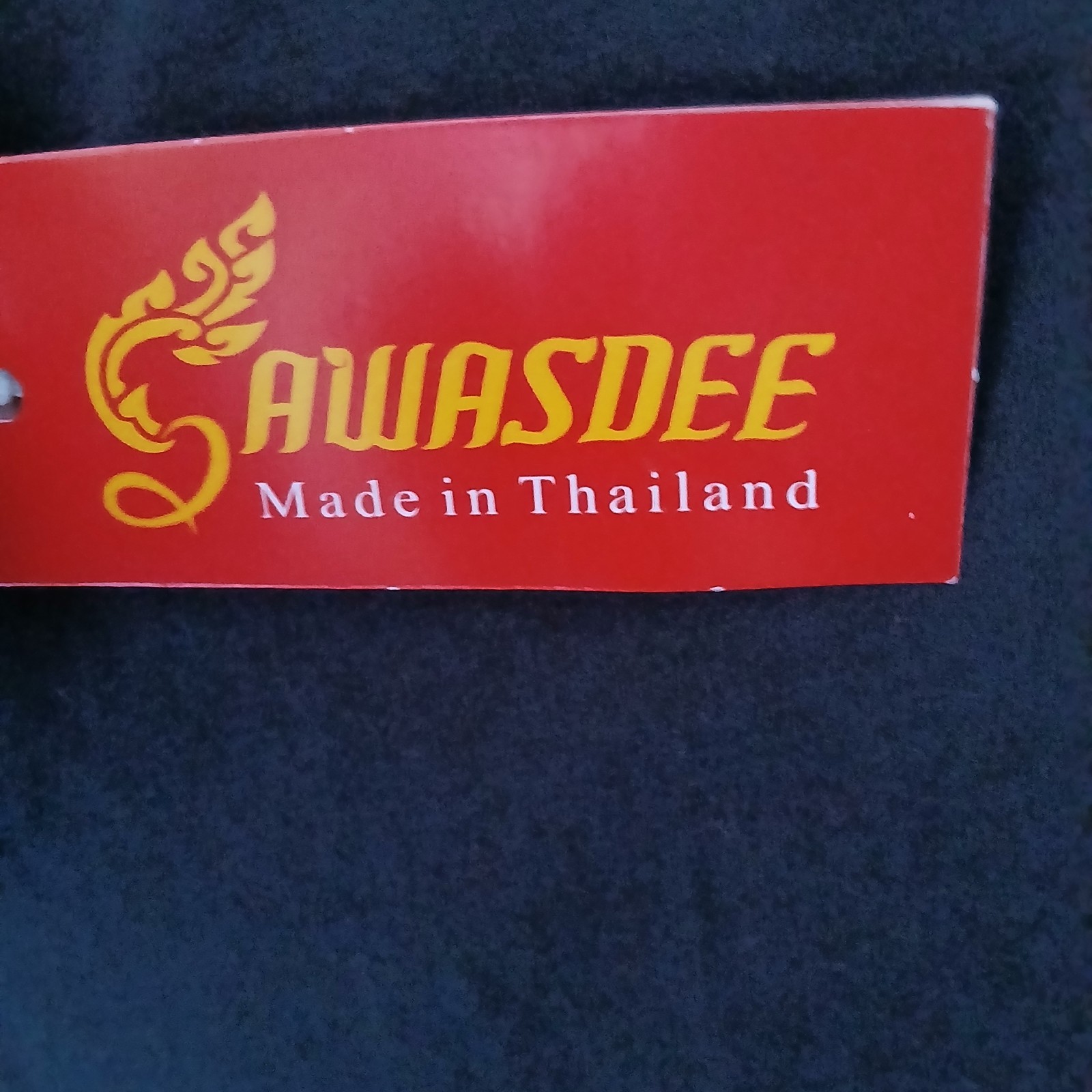 Thailand souvenir shirt featuring a detailed gold-colored elephant gallery