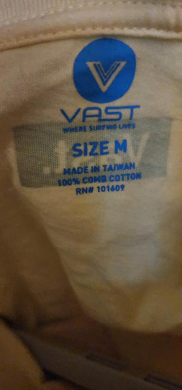 Vast Life Surfer Tee Shirt Beach Outdoor Long Sleeve Yellow Medium NWT CR80 gallery