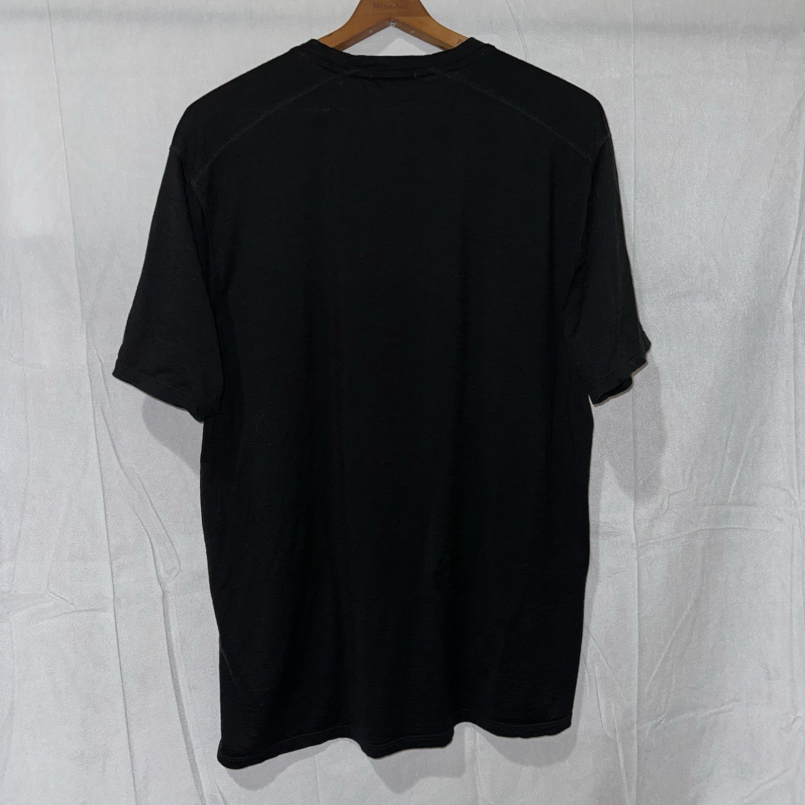 Smartwool Merino 150 Base Layer T Shirt Men’s XL Black Merino Wool Blend gallery