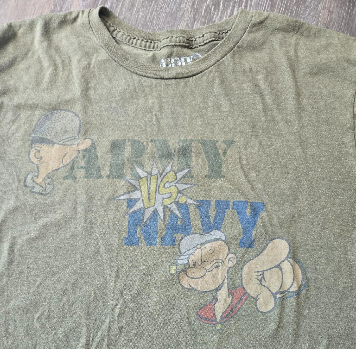 Vintage Army Vs Navy Popeye Tee Shirt - M gallery