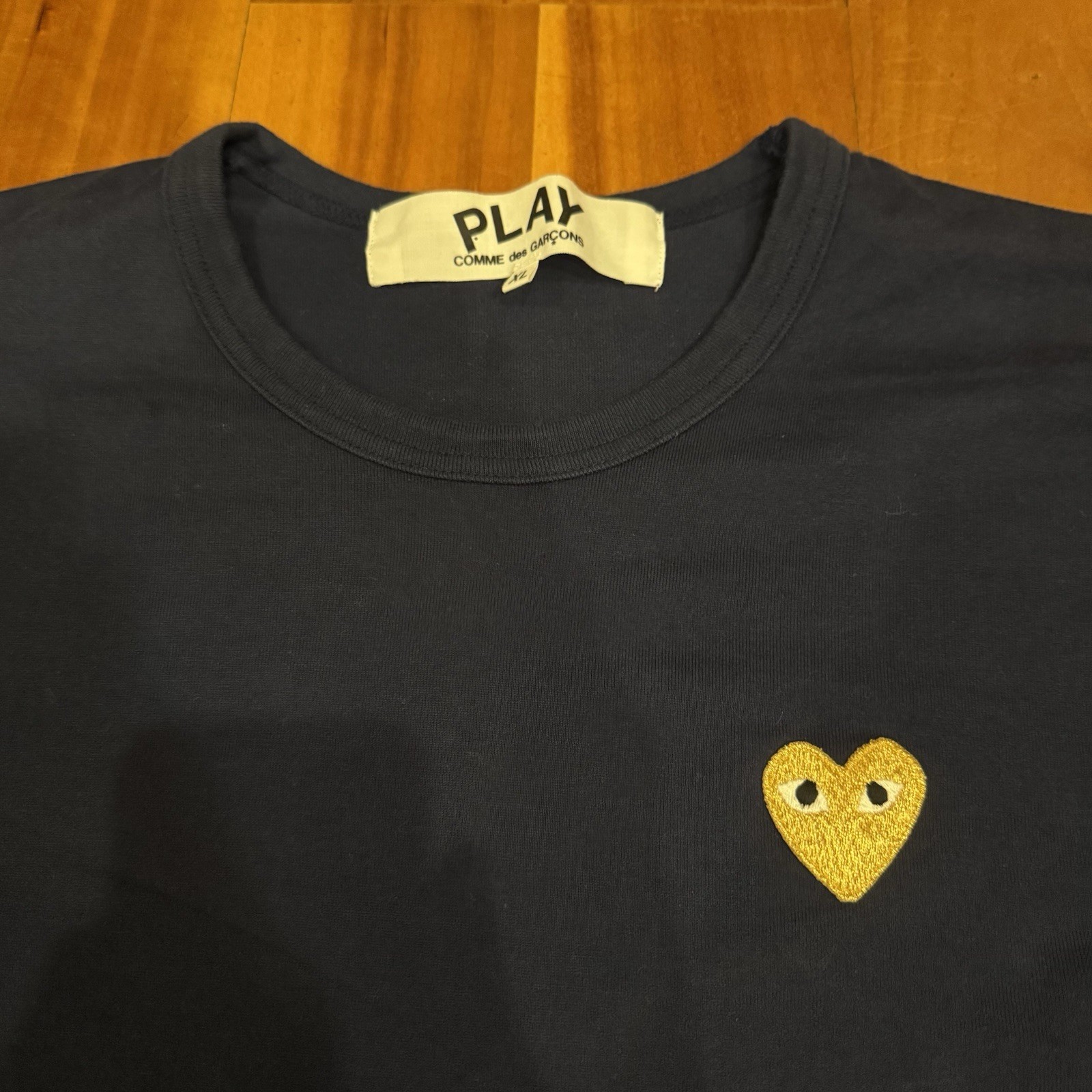 PLAY Comme des Garcons Navy Embroidered Heart Logo Crewneck Tee Size XL gallery