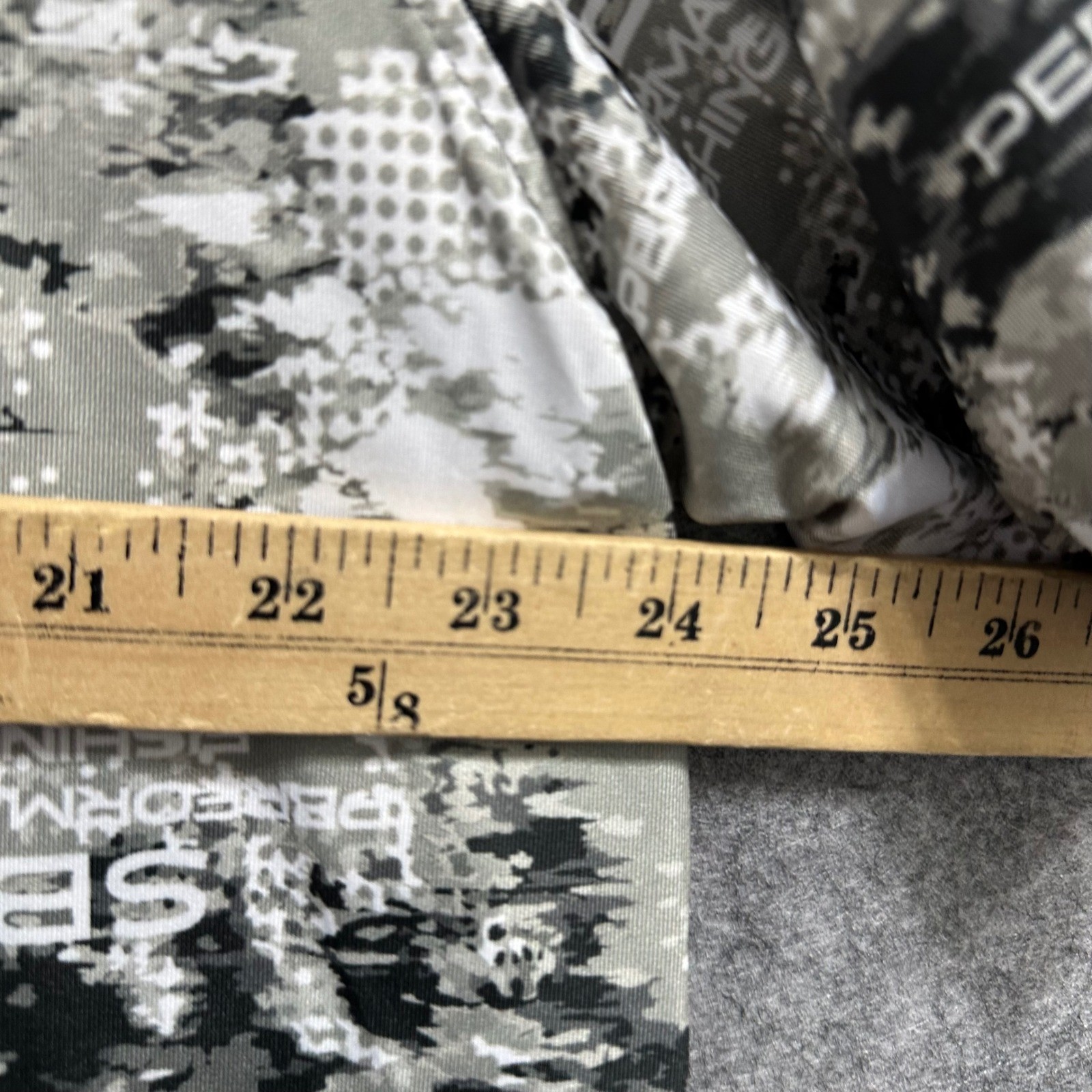 Silver Bait Fishing Shirt Mens XL Gray Camo Performance Short Sleeve Tee Spandex gallery