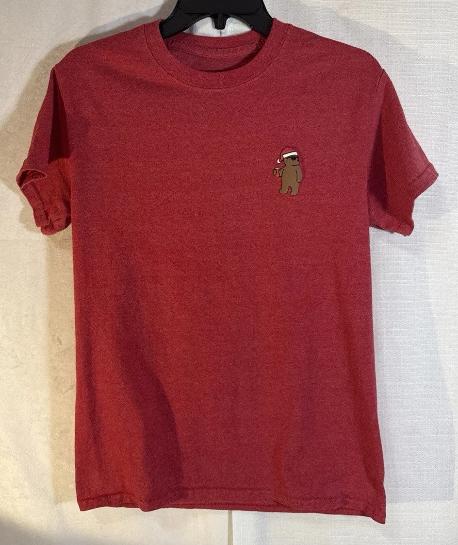 Riot Society Holiday Bear crewneck t-shirt Men's Small Red 100% Cotton gallery