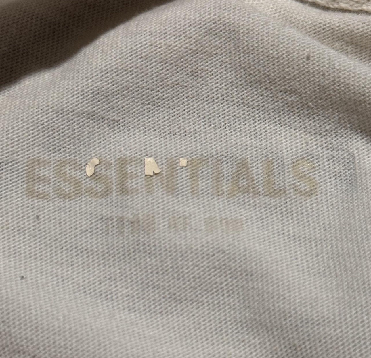 Fear Of God Essentials Tee Cloud Dancer Men’s Size Large GREAT CONDITION gallery