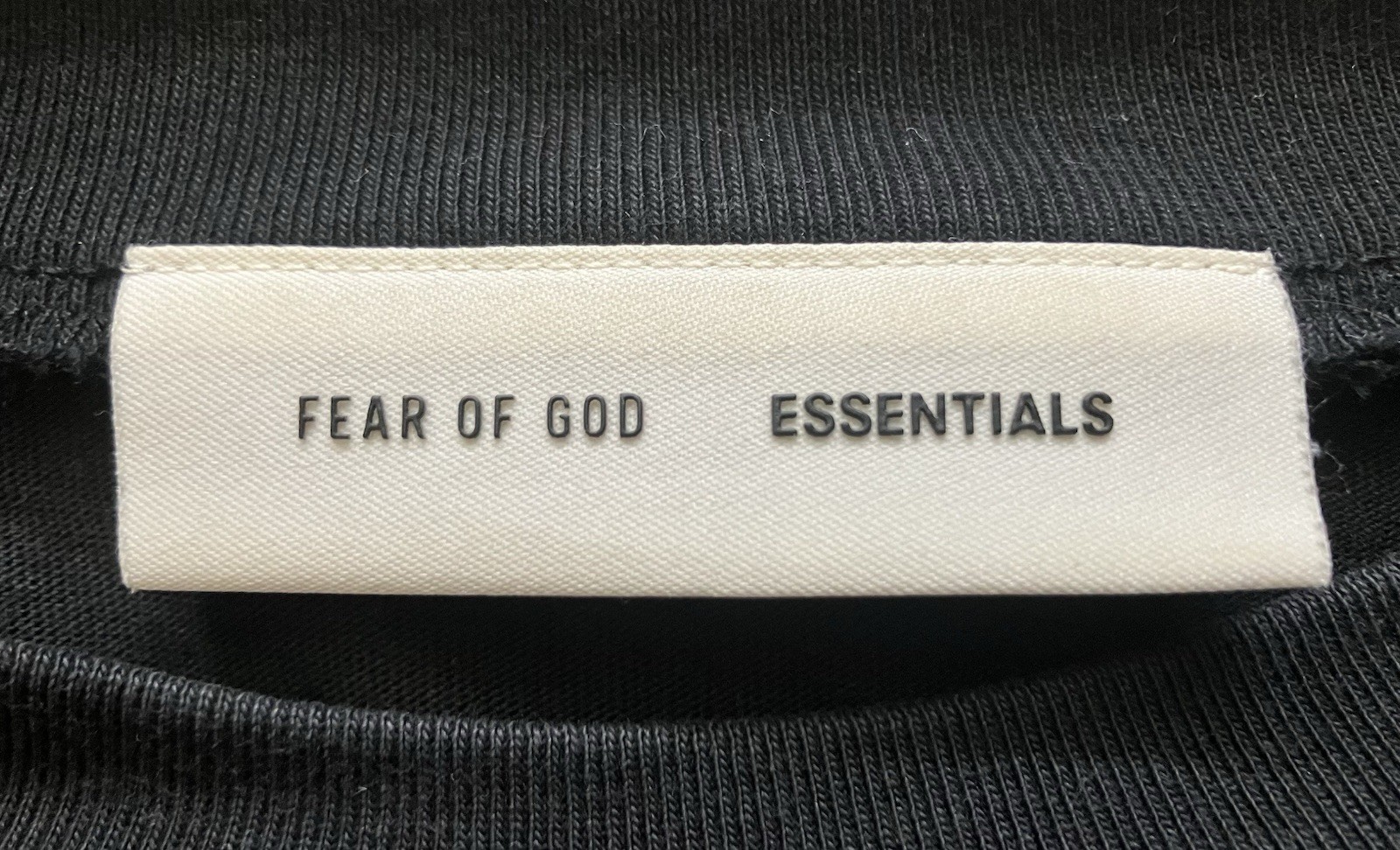 Fear of God Essentials Jet Black T-Shirt Men’s Medium Gently Used With Tags gallery