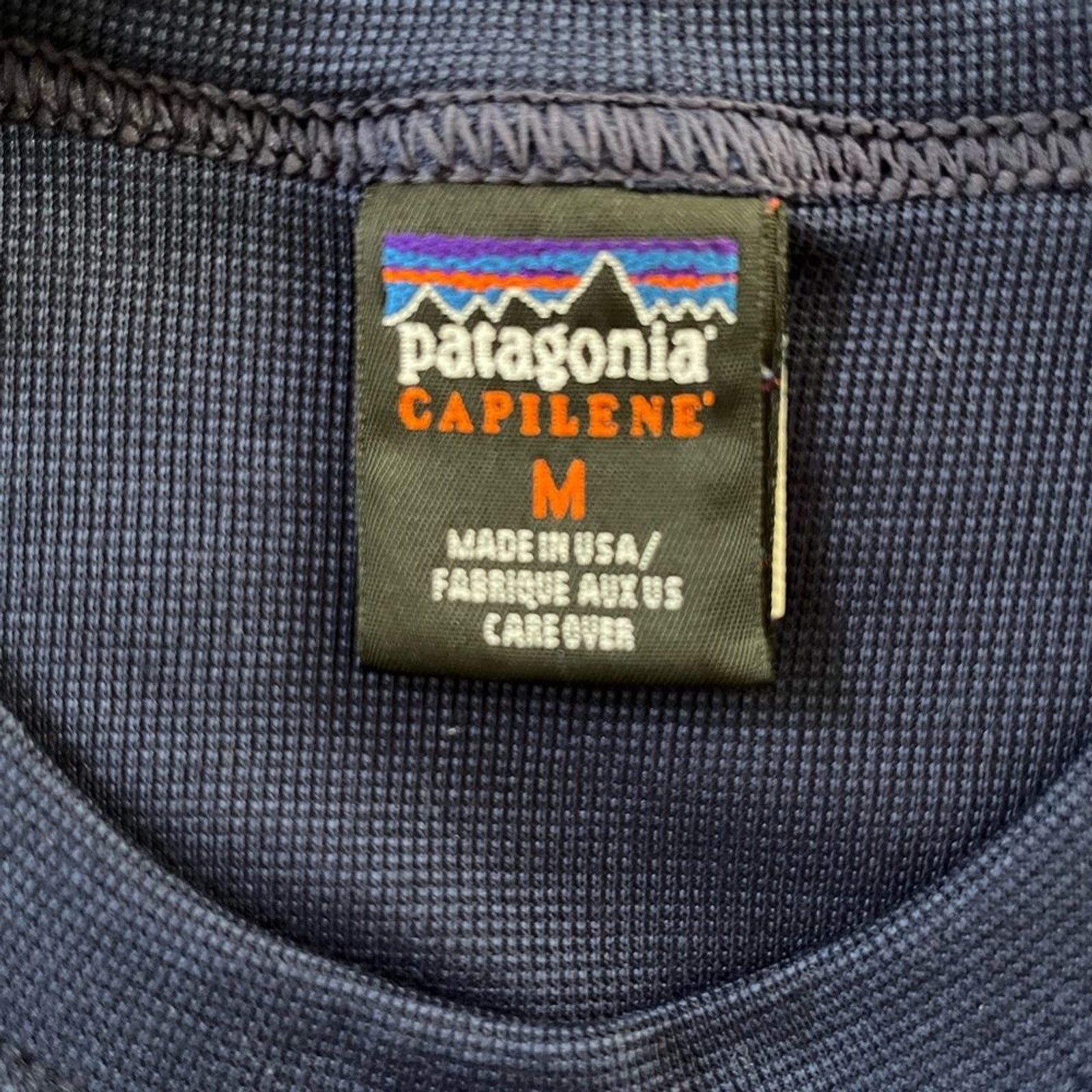 Patagonia Capilene Cool Short-Sleeve Shirt Navy Mens Size Medium gallery