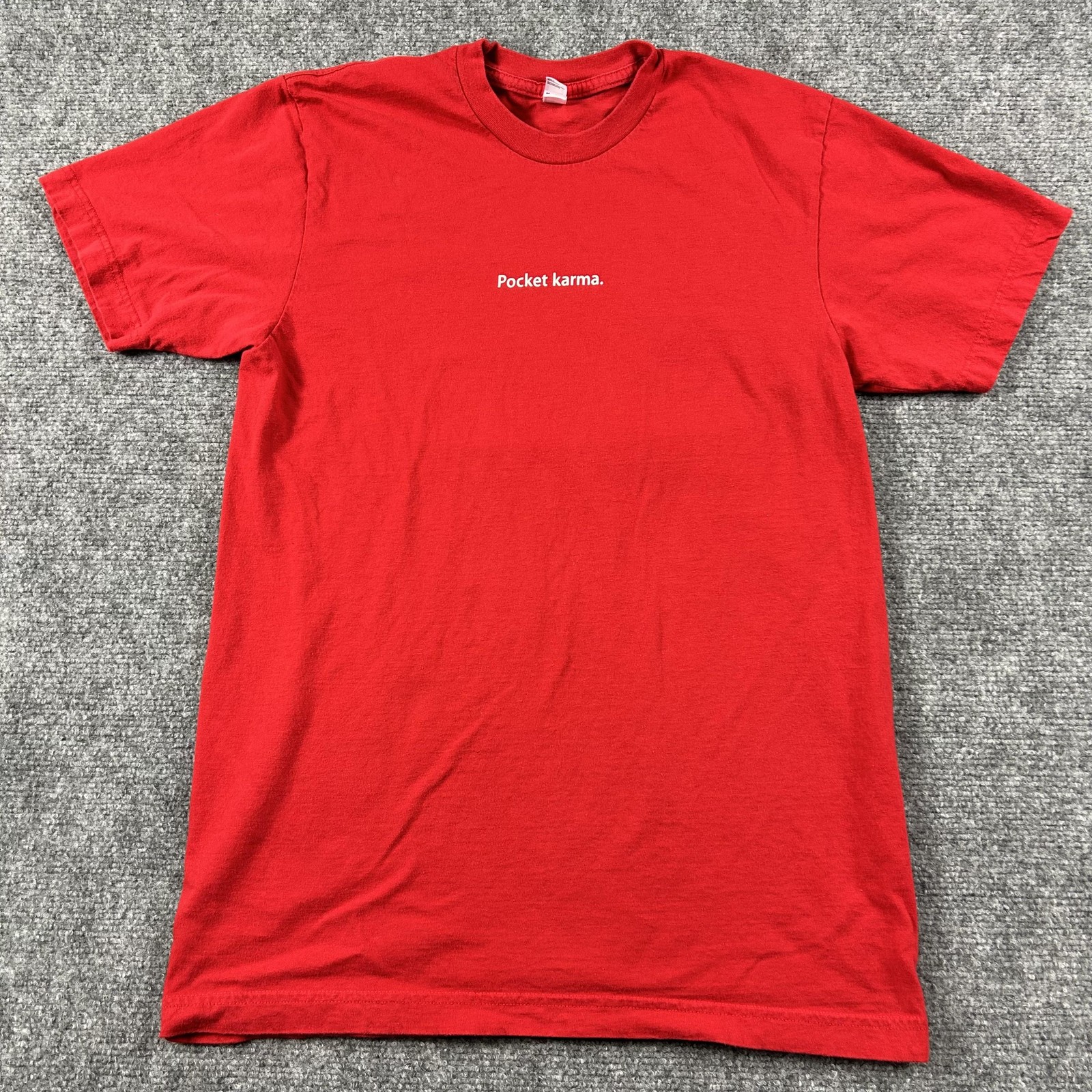 Apple Shirt Mens Medium Red IPod Nano PRODUCT RED Pocket Karma Graphic Tee gallery
