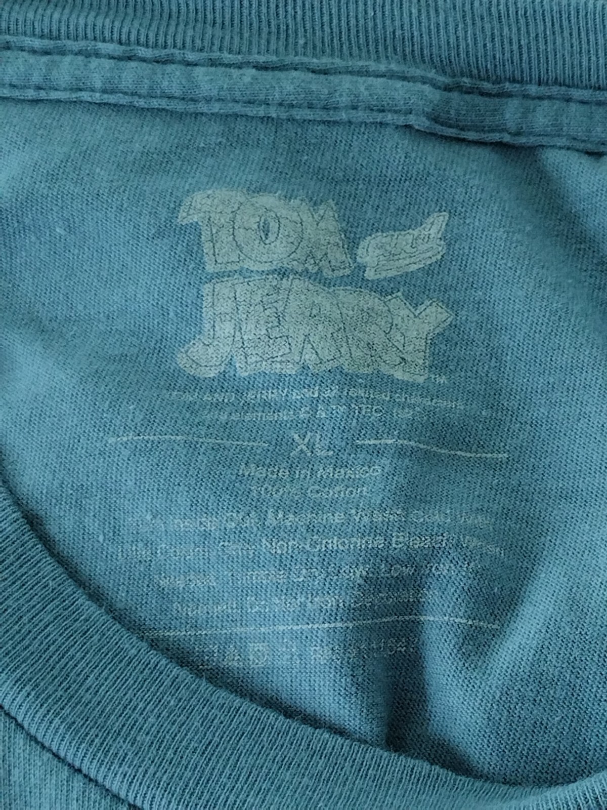 VINTAGE Men's Tom and Jerry Graphic Print Pullover T Shirt Size XL Short Sleeve gallery