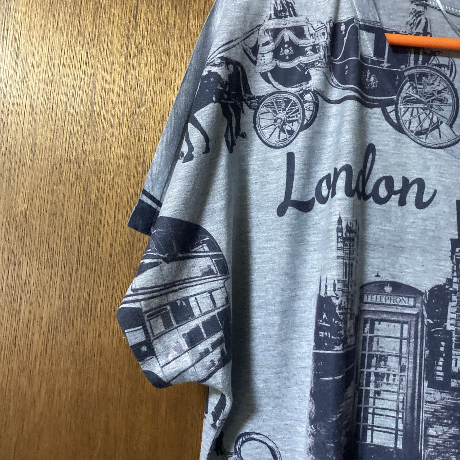 London England United Kingdom Souvenir Gift Unisex T-Shirt Sz XL gray black NEW gallery