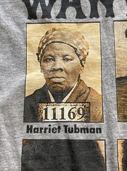 Wanted Well Behaved Women Seldom Make History Unisex Gray T-Shirt Small Clean!