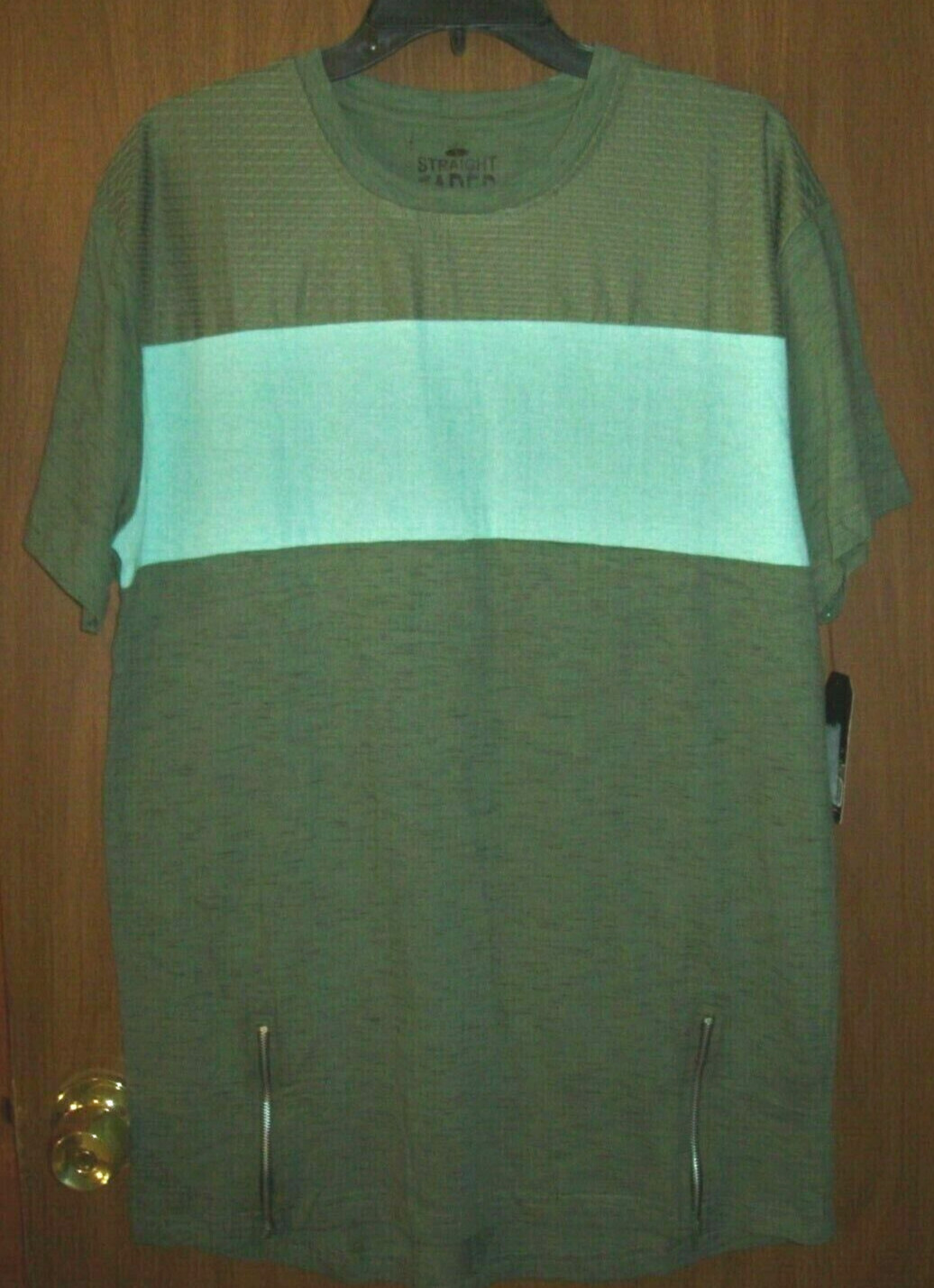 New Men’s Straight Faded Zipper Accents T-Shirt, Large, Olive Green