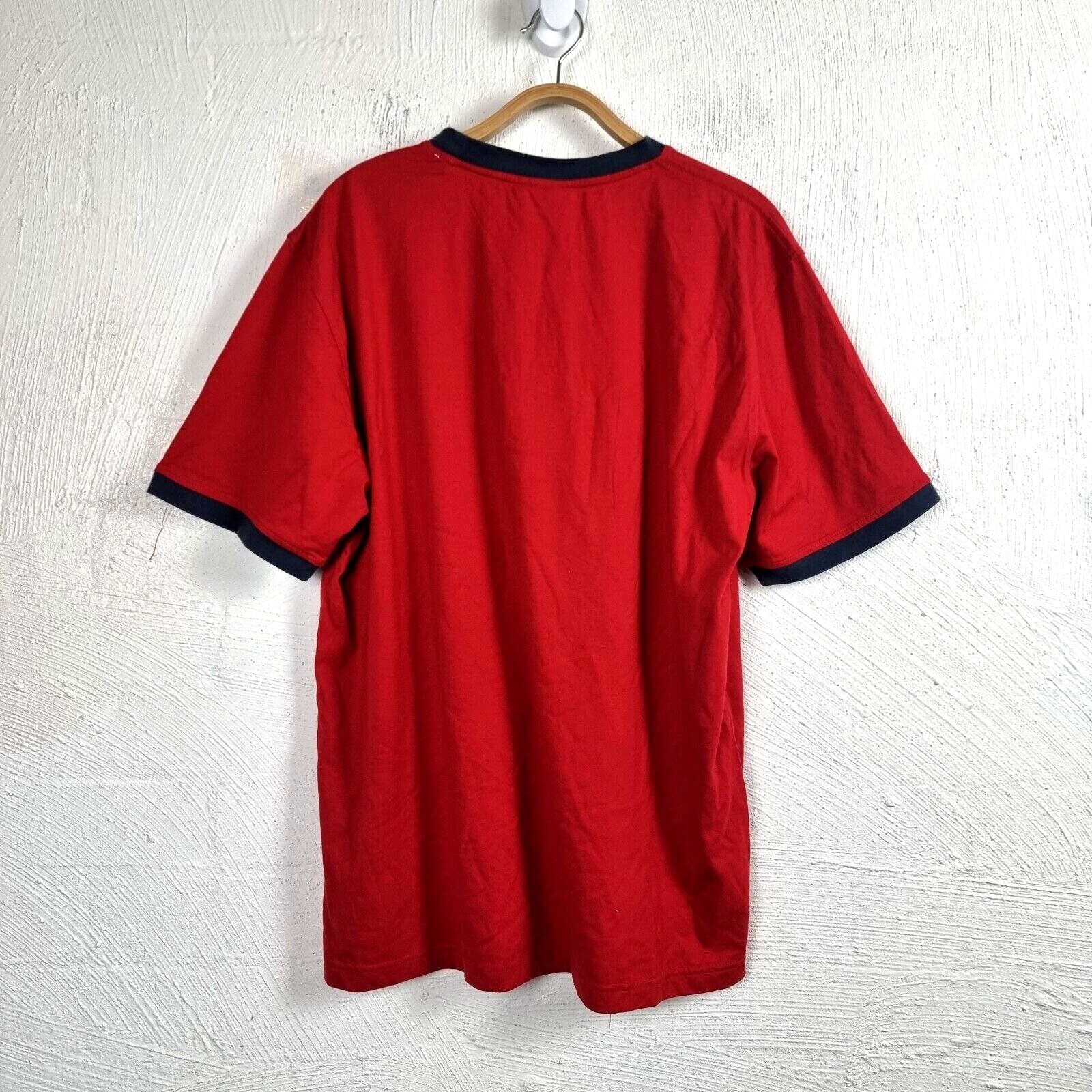 New SLAZENGER Mens T-Shrt Size L Red Stretch Knit Short Sleeve gallery