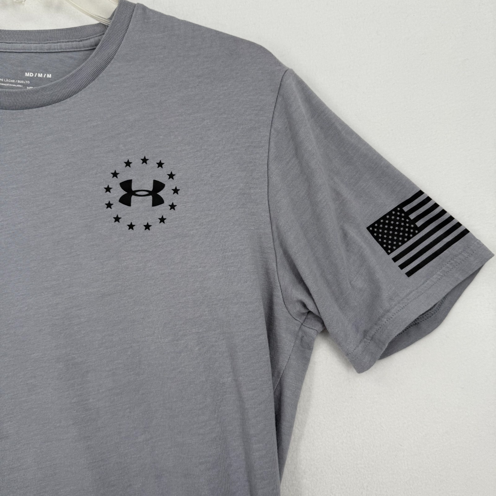 Under Armour Men’s Medium Freedom HeatGear T-Shirt Gray Flag Graphic Loose Fit gallery