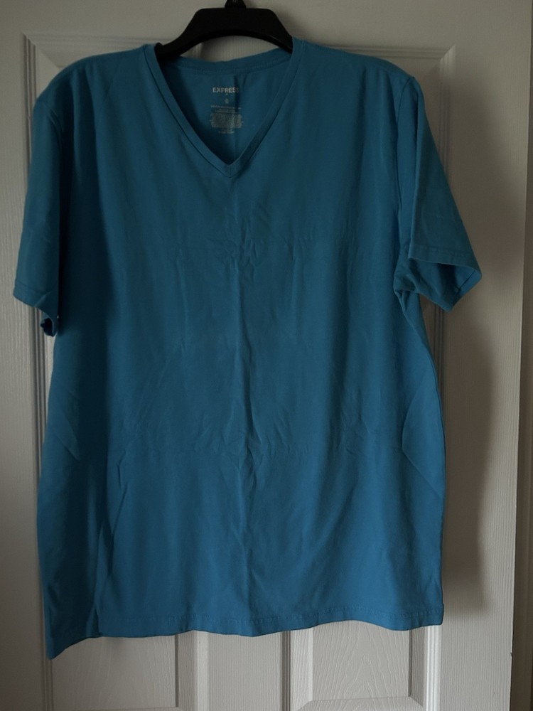 Express Men’s Blue Solid V-Neck Short Sleeve Knit T-Shirt Size XL