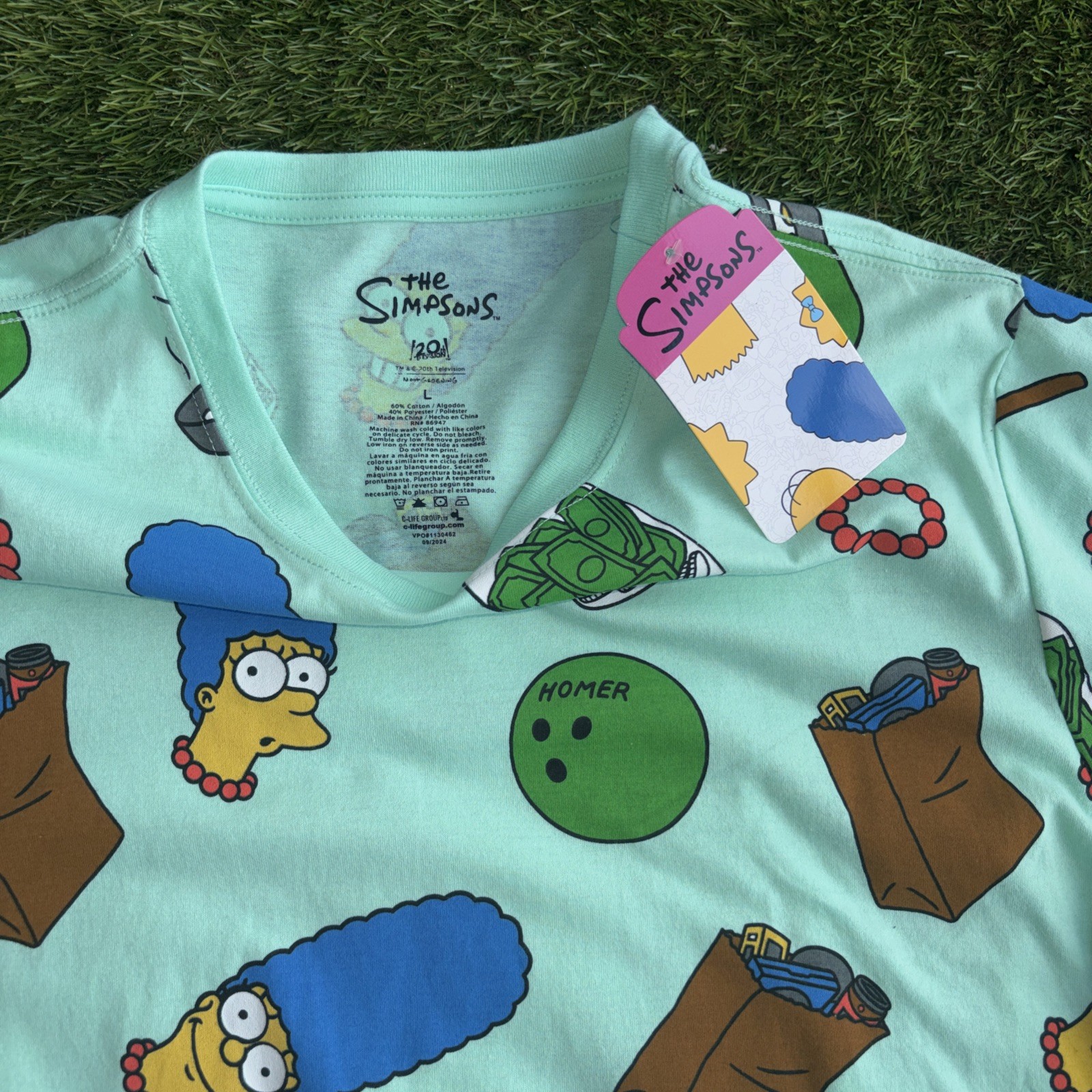 THE SIMPSONS Men’s All Over Print Tee Shirt Size Large NWT gallery