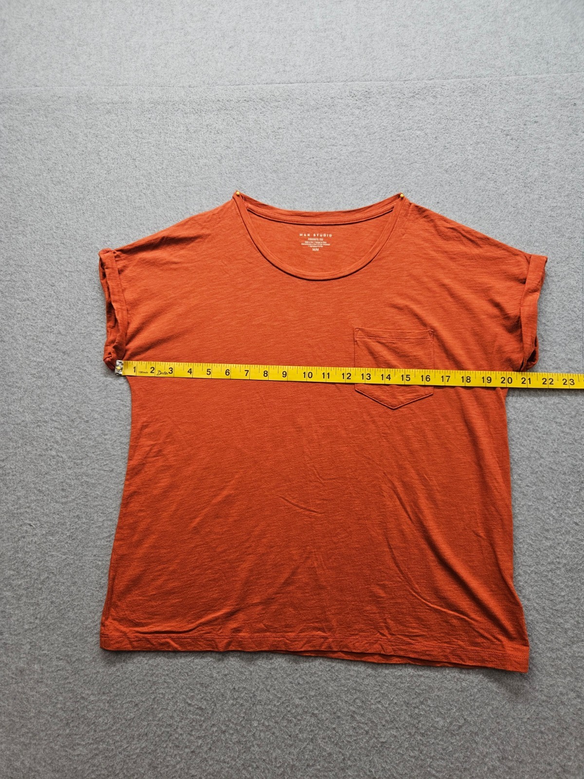 Max Studio Men T Shirt M Burnt Orange Short Sleeve Pocket Moisture Wicking Tee gallery