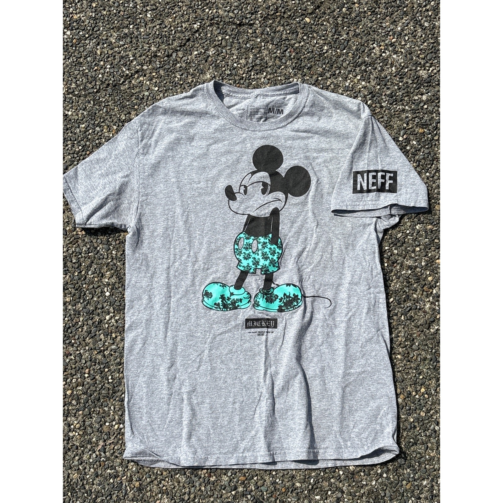 Nonchalant chill Mickey mouse, Neff, Disney Medium casual shirt