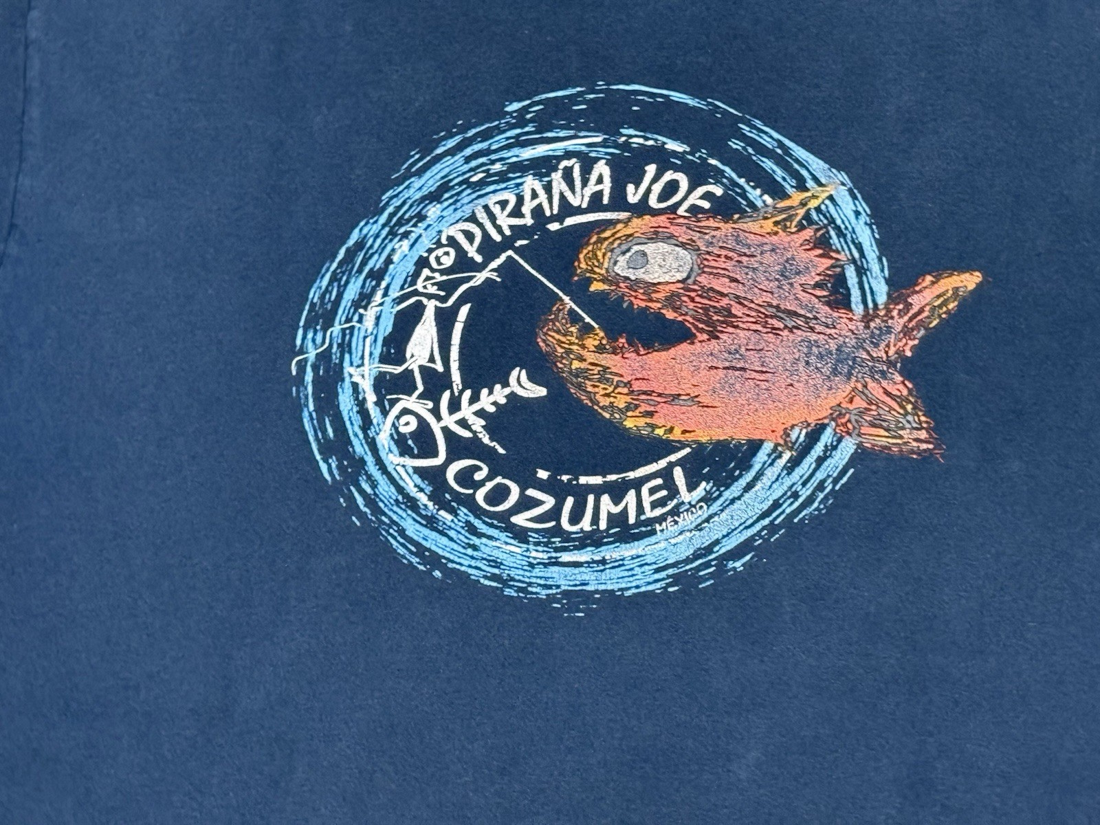 Vintage 90s Pirana Joe Cozumel Mexico T-Shirt Men's Size XL Fish Shaped Tags gallery