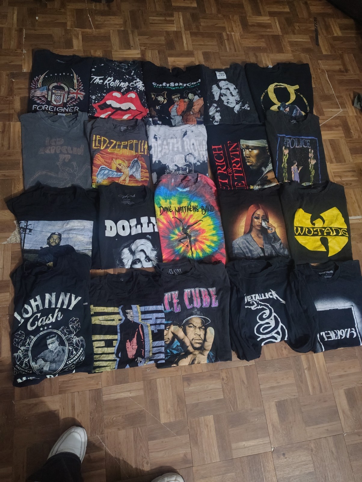 Bundle of 20 Band Tees Various Sizes Wholesale Reseller