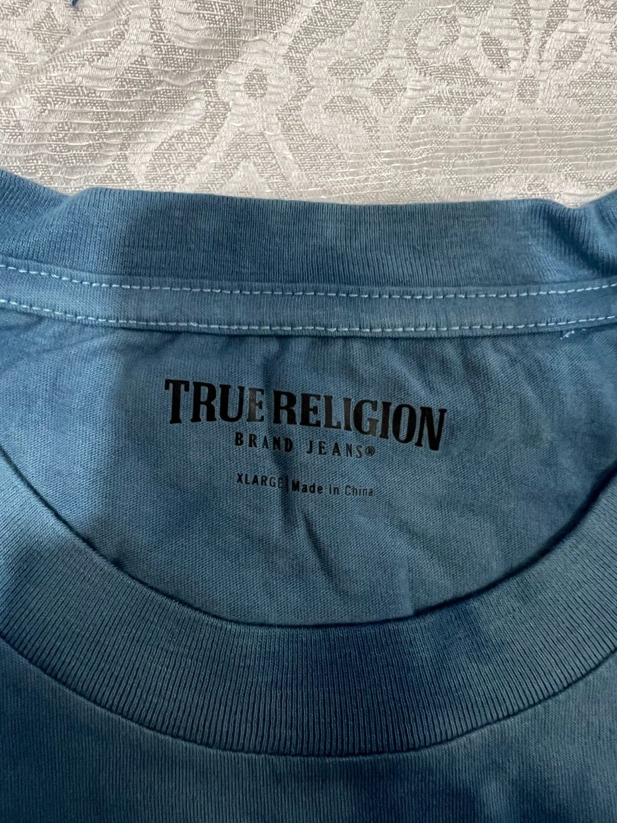 True Religion Men's Size XL Bluestone Tie Dye Buddha Foil Crew Neck Tee $69 NWT gallery