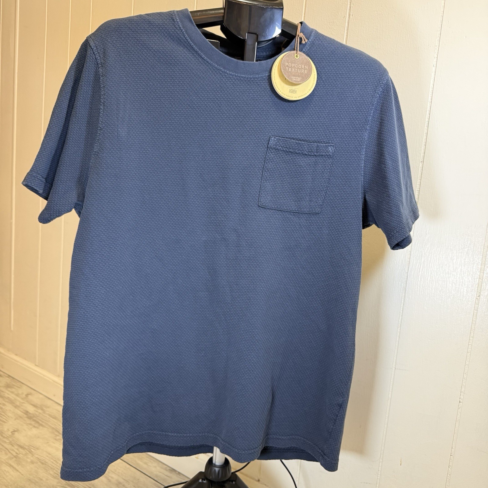 Common People Men Shirt Medium Pull Over blue popcorn texture Chest Pocket New gallery