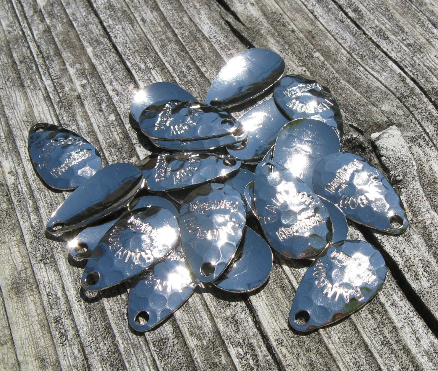 Size 2 Silver Hammered Northland Rainbow Indiana Blades- Lot of 70 F2