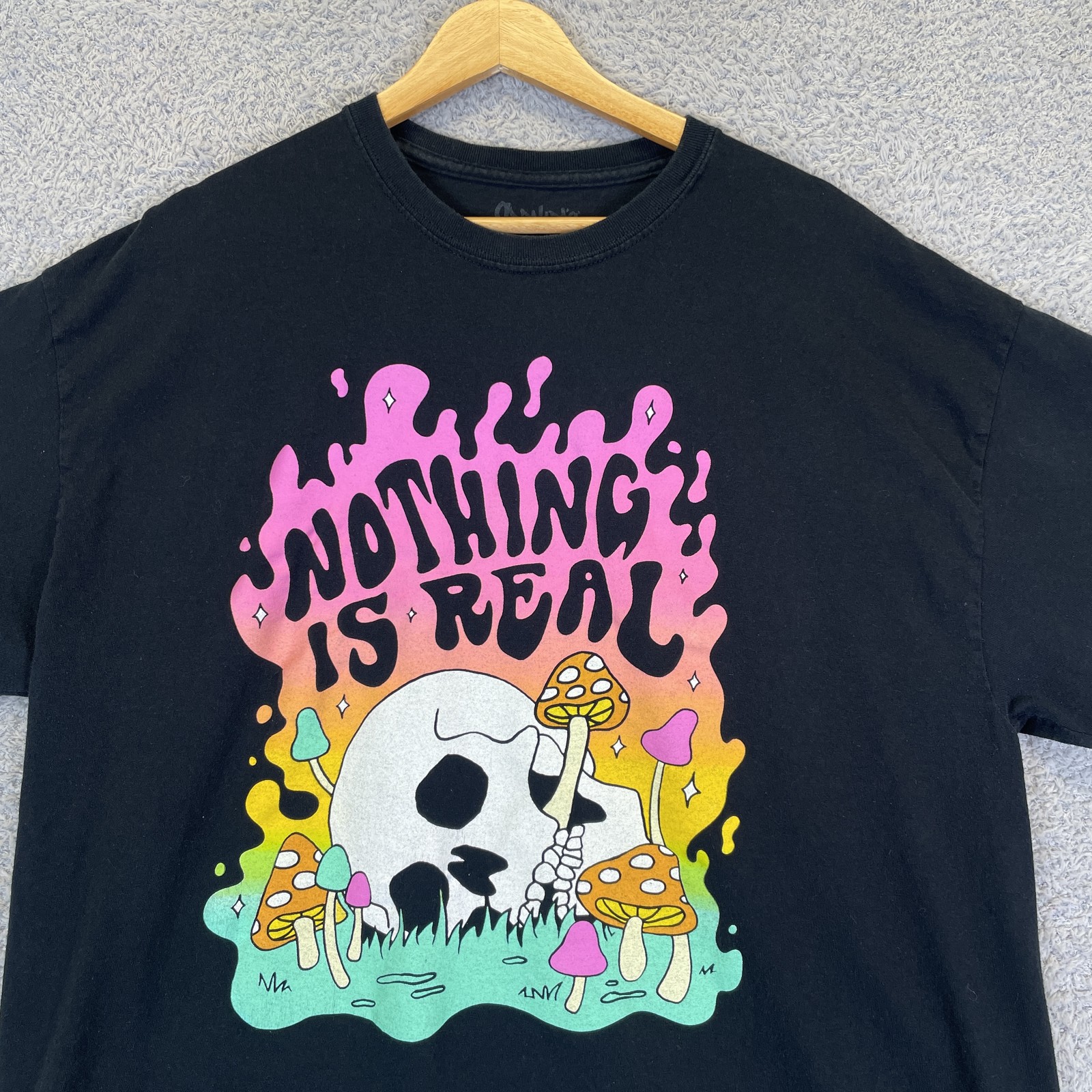 Spencer's Nothing Is Real Skull Mushroom Graphic T-Shirt Adult Black Size XL gallery