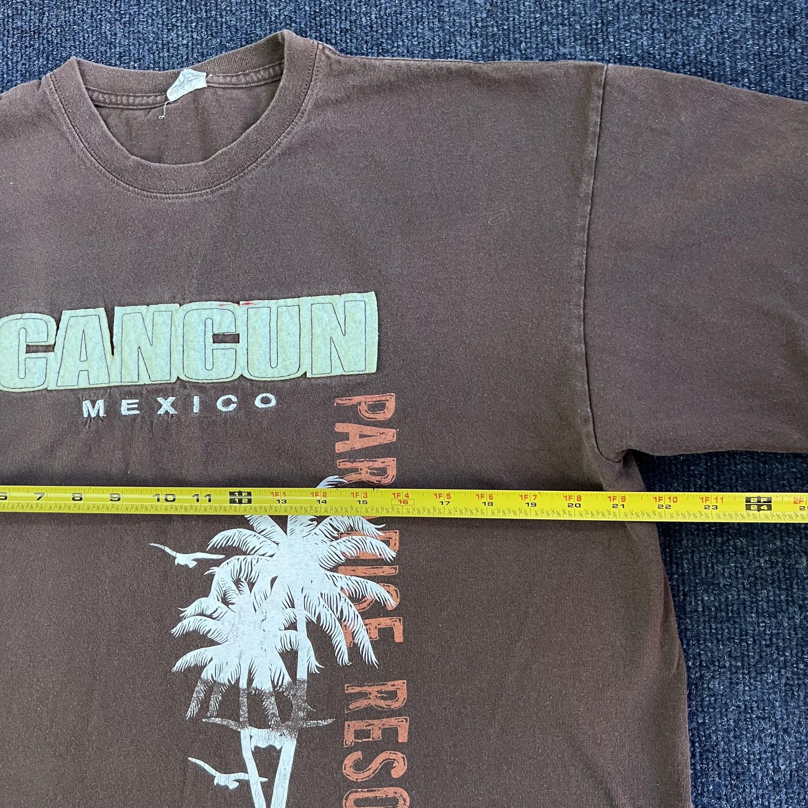 Y2K Cancun Mexico Paradise Resorts Yazbek Shirt Mens Large Brown Tee T-Shirt gallery