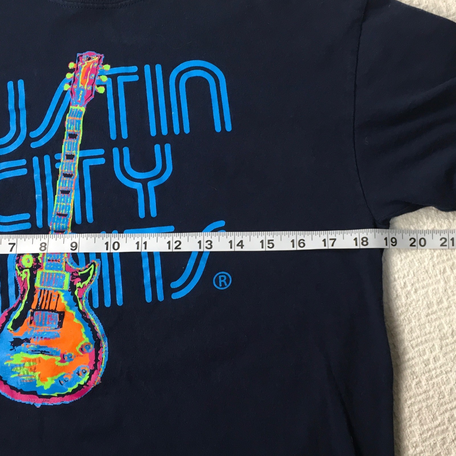 Austin City Limits Graphic T-Shirt Mens M Indie Navy Blue Neon Guitar ACL Music gallery