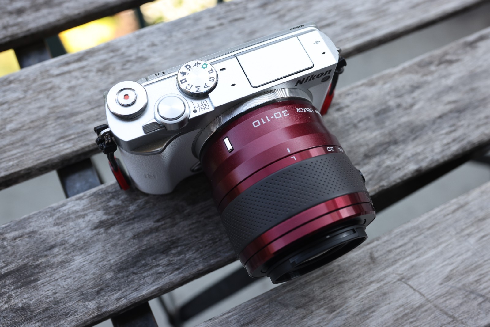 Nikon 1 J5 Mirrorless Camera 20.8MP Silver with 30-110mm Lenses