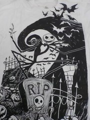 N A312 Disney Nightmare Before Christmas Size Small T-Shirt Lot (B)