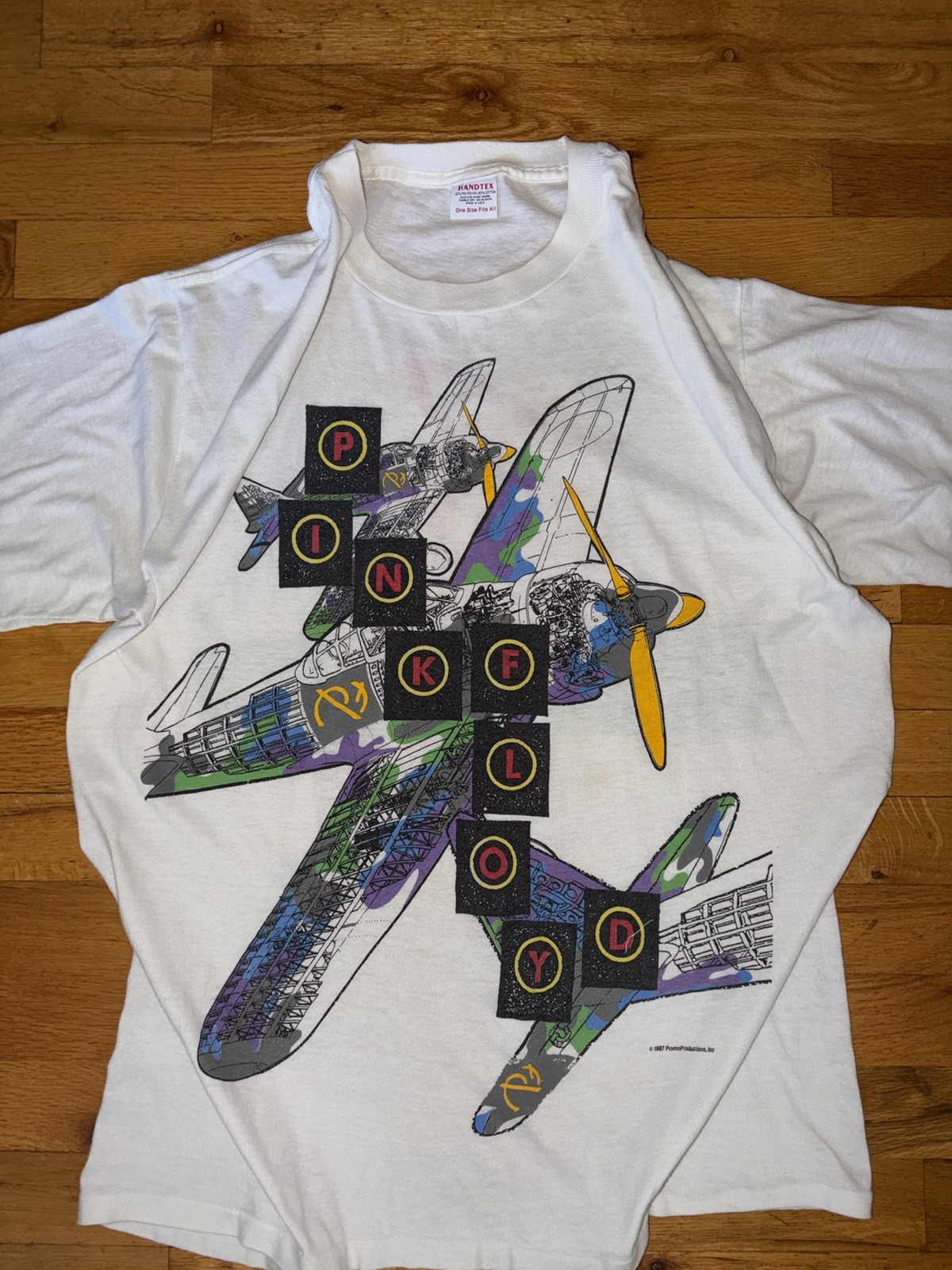 HANDTEX Pink Floyd World Tour White Graphic Print Crew Neck T-Shirt One Size gallery