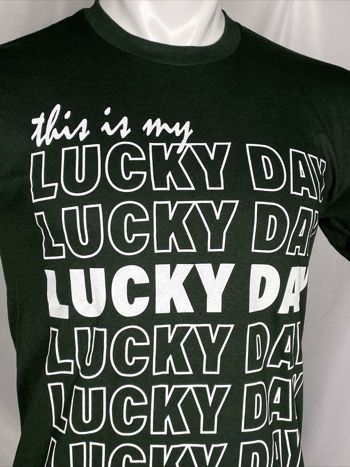 THIS IS MY LUCKY DAY Green T-Shirt Men's SMALL gallery