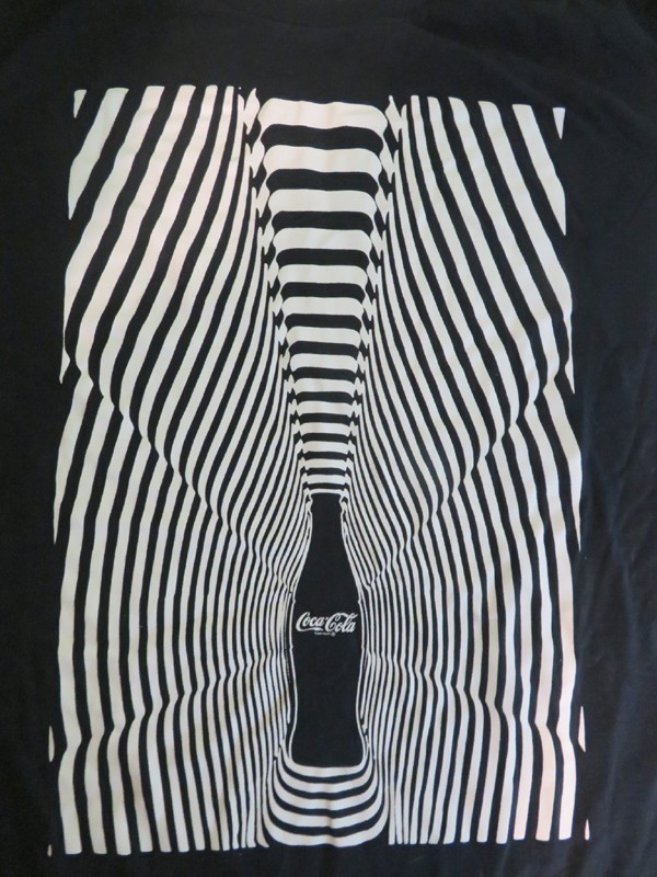 Coca-Cola Coke Black Op Art XL T-shirt gallery