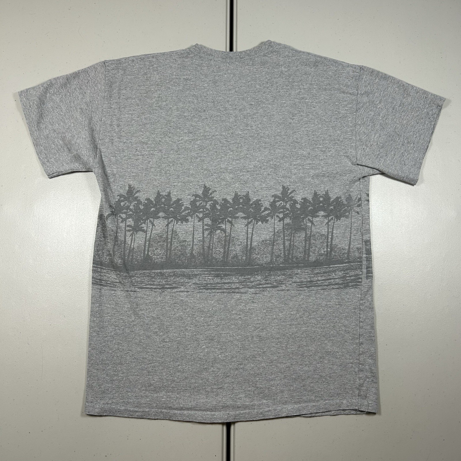 Sea World San Diego Dolphin Graphic Shirt Men's Size Large Fish Animals Nature gallery