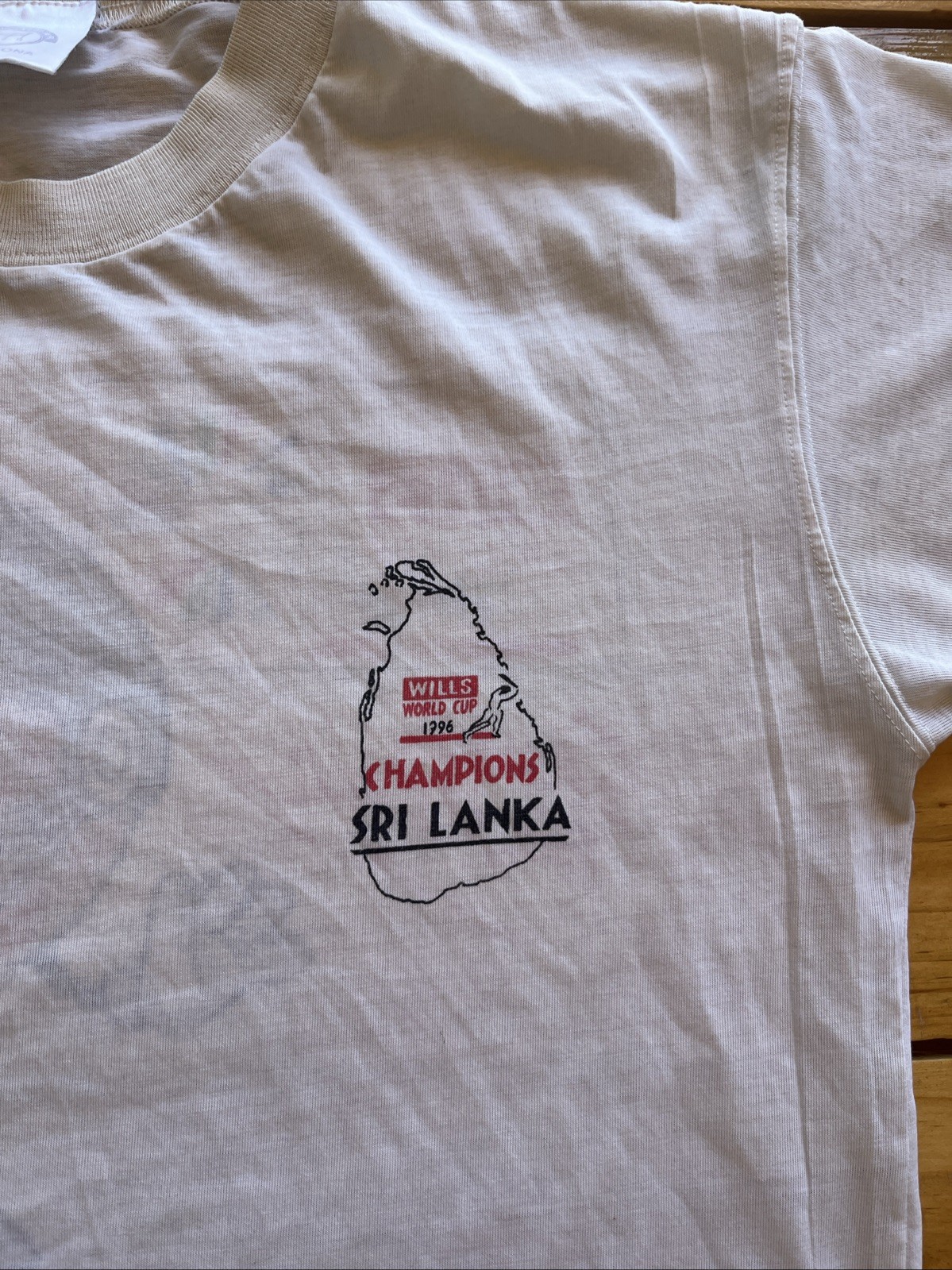 Vintage Wills World Cup 1996 Champions Sri Lanka Cricket Mens T Shirt gallery