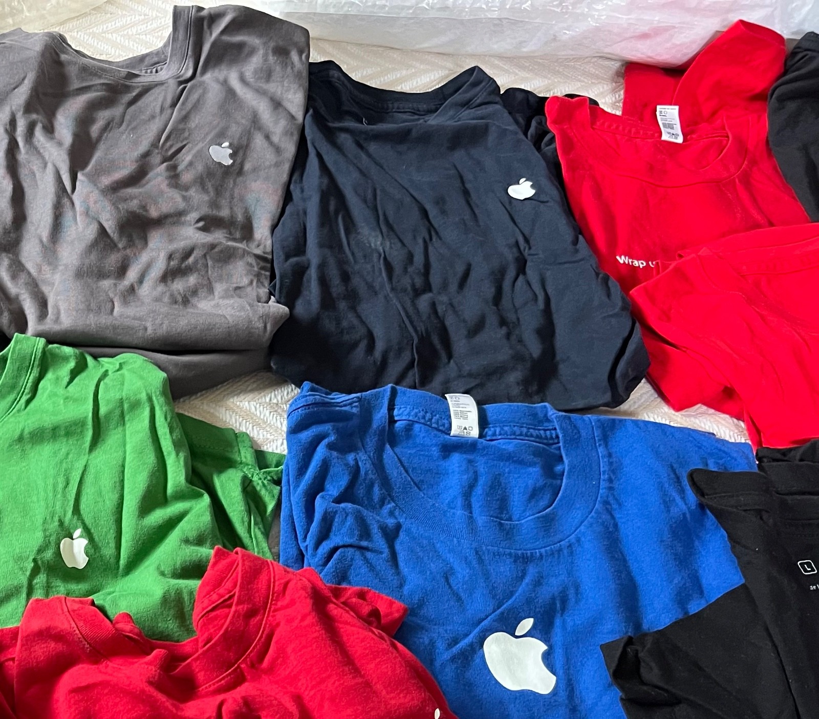 Apple Retail Shirts (various) gallery
