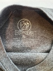 Buc-ee’s Calhoun GA Buc-ee Logo Graphic T-Shirt Gray M Cotton Blend