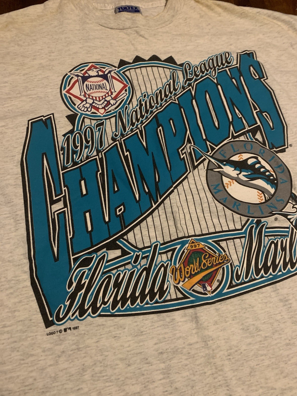 Florida Marlins T-Shirt Size XL Tultex 1997 Champsions Tee Pullover Short Sleeve gallery