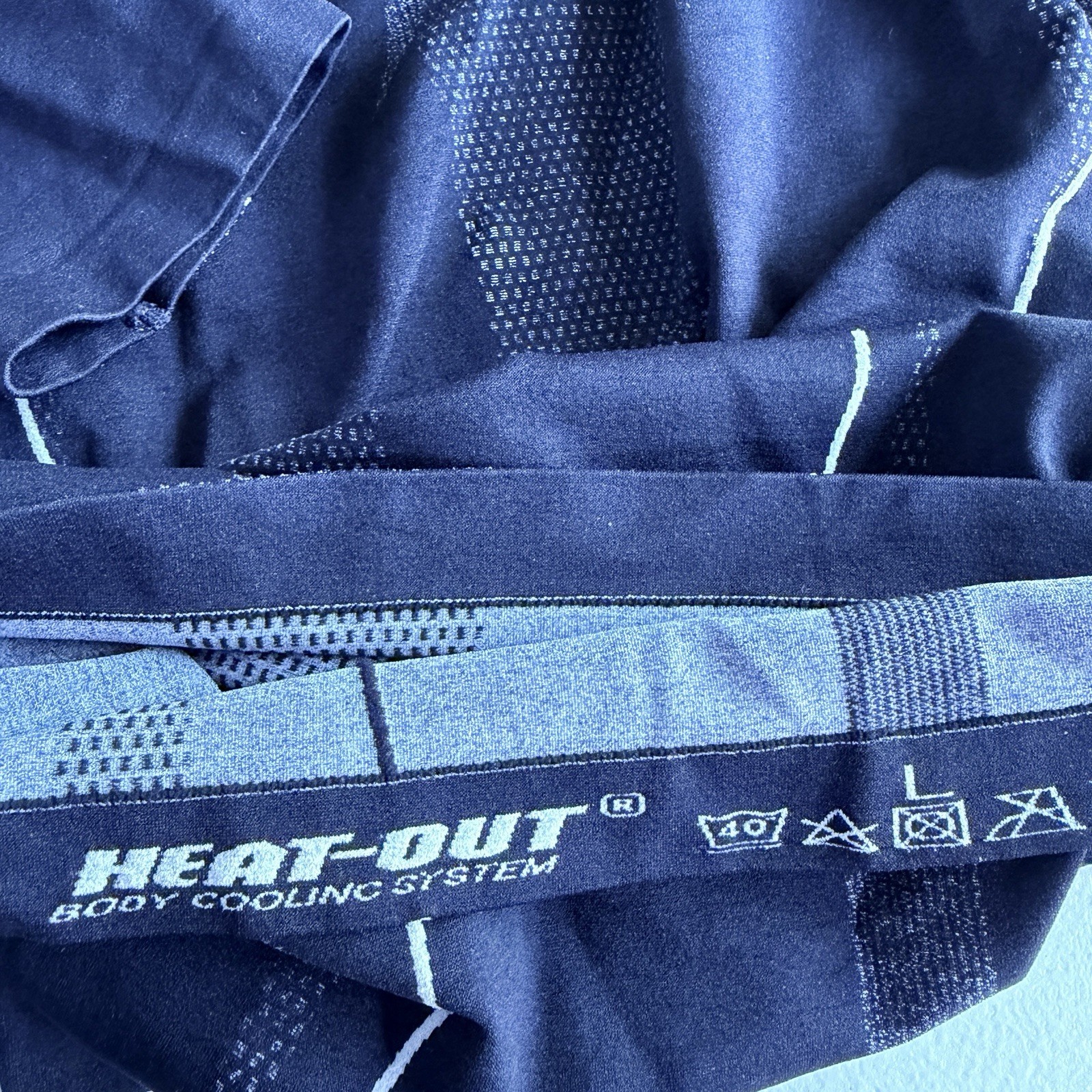 Mens Heat Out Body Cooling System Shirt Compression Black Size Large Stretch gallery