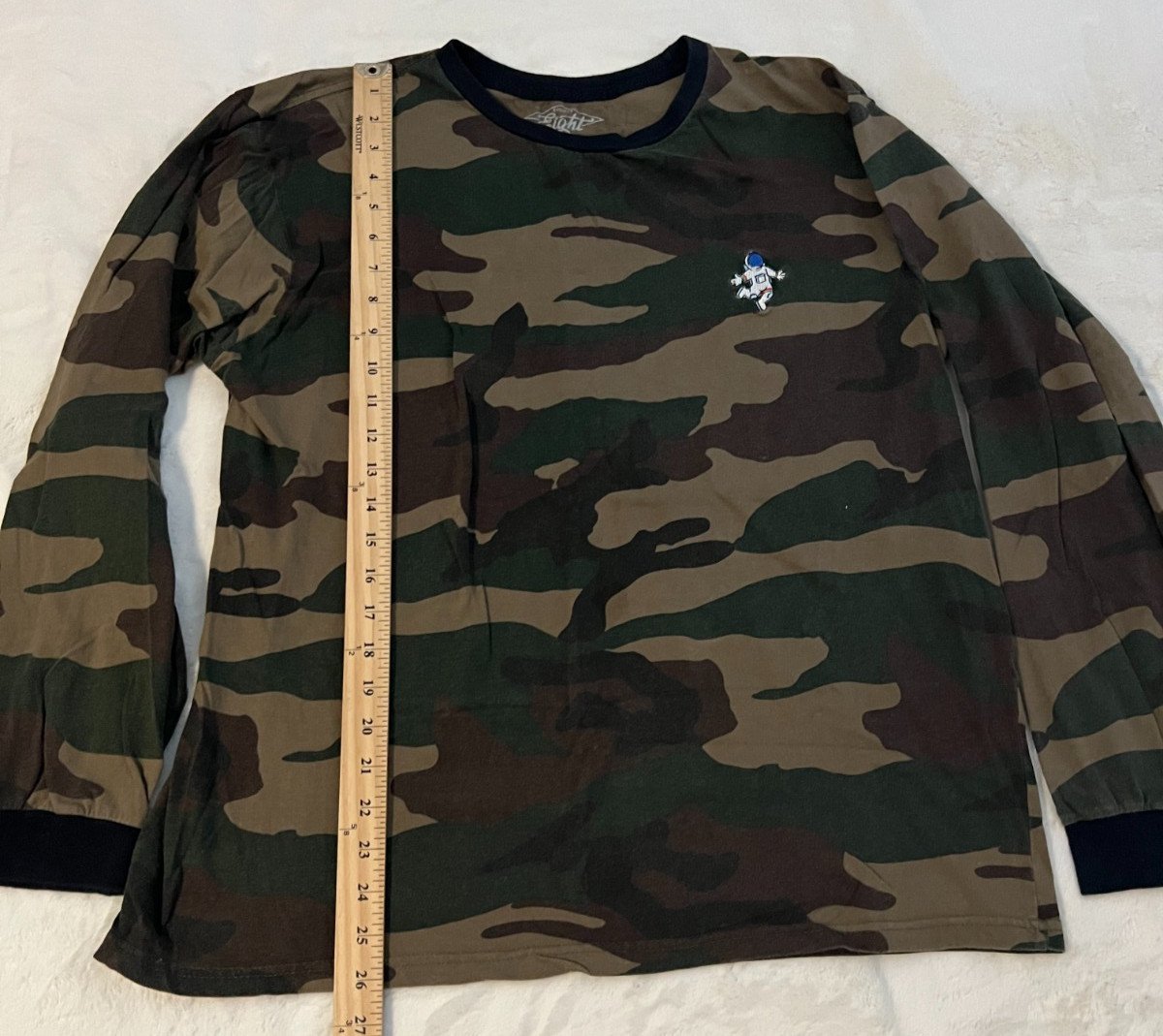 Eighty Eight Mens XL Camo Long Sleeve Shirt Green Brown Crew Neck Casual Tee gallery