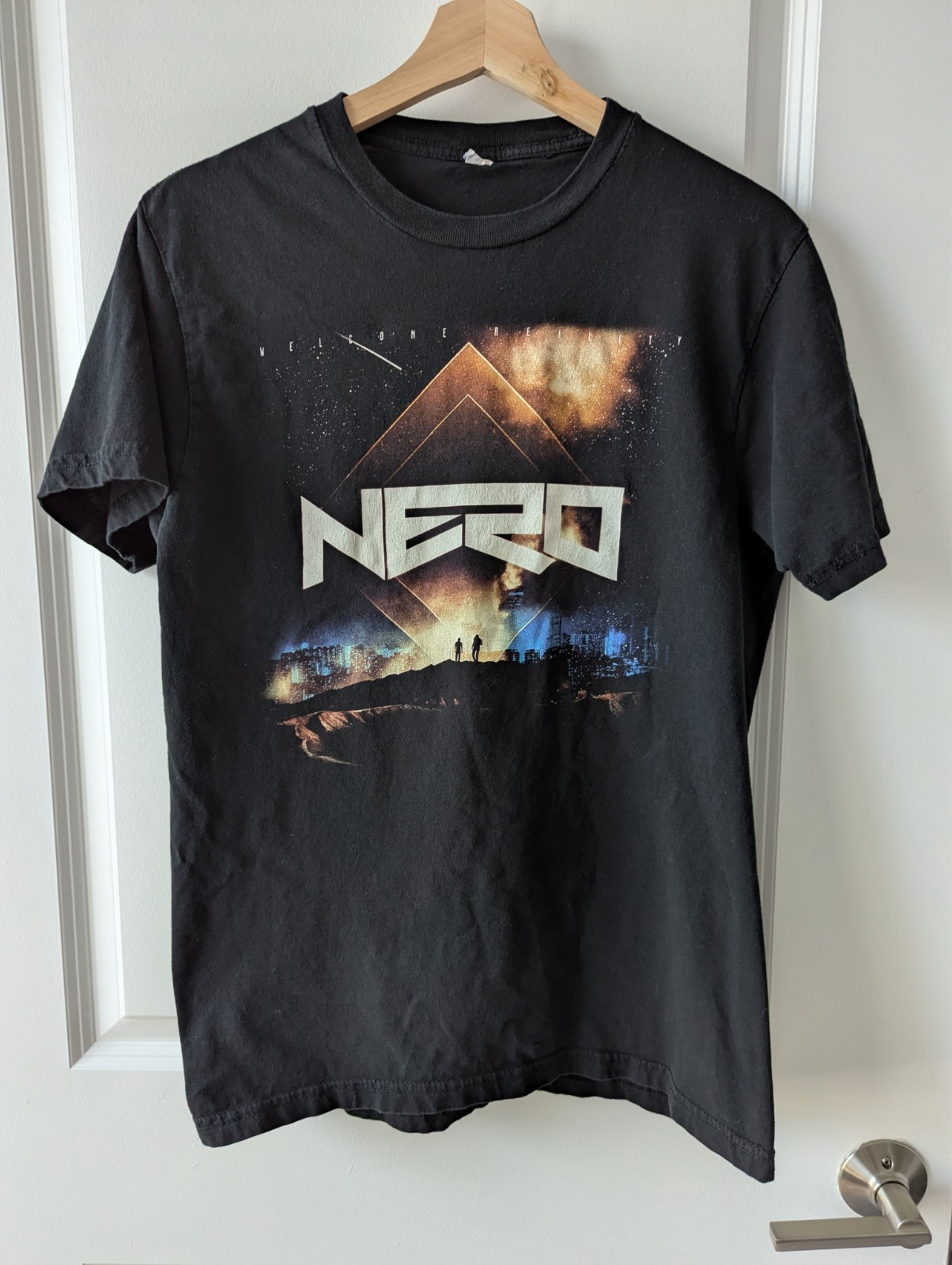 Nero Welcome Reality T-Shirt (2011 EDM) – Medium (see measurements)