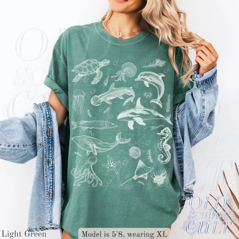 Sea Animals Vintage Style Ocean Comfort Tee gallery