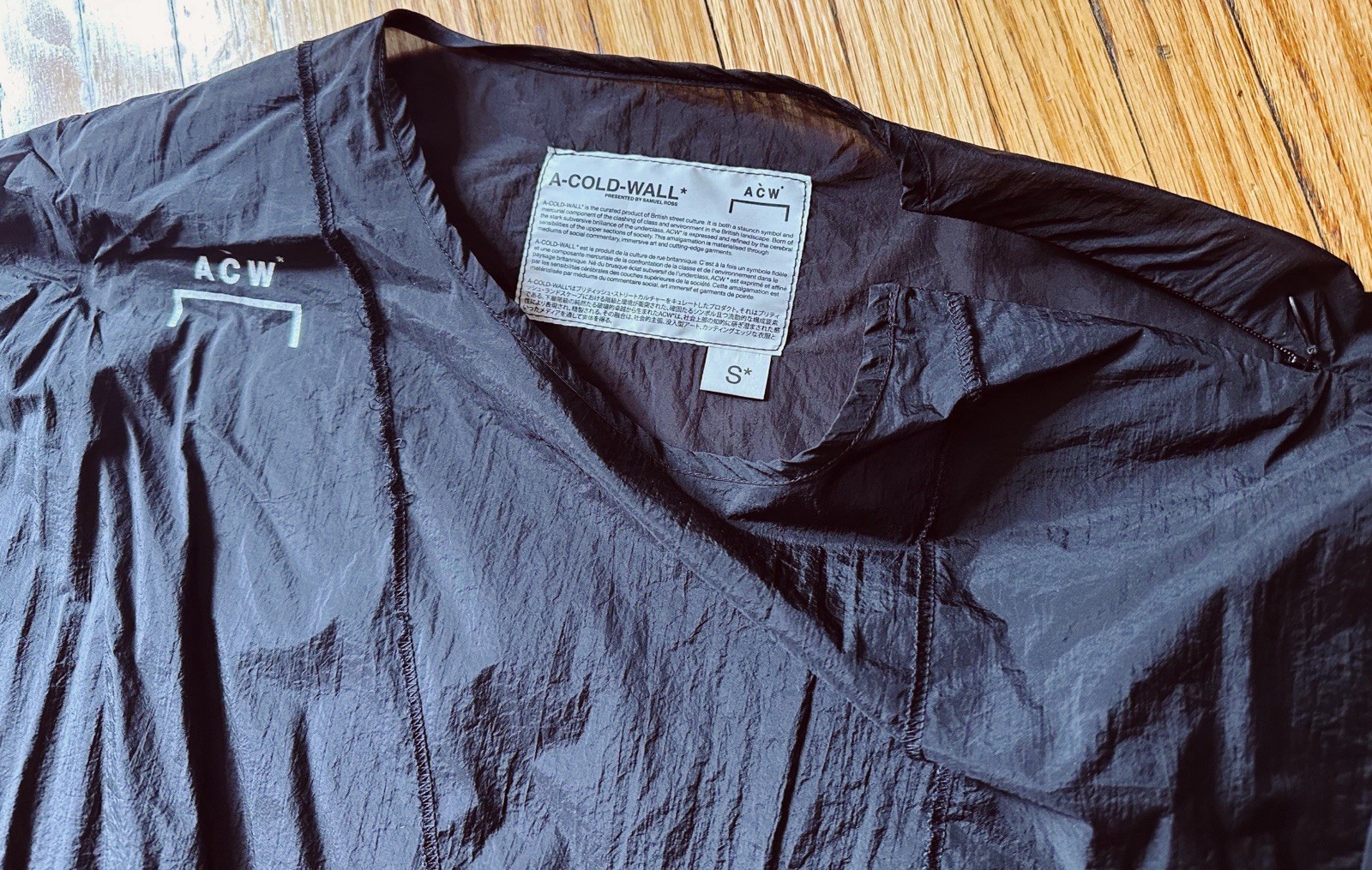 A-COLD-WALL* Black Nylon Logo Short Sleeve T-Shirt Men's Size S Crew Neck gallery
