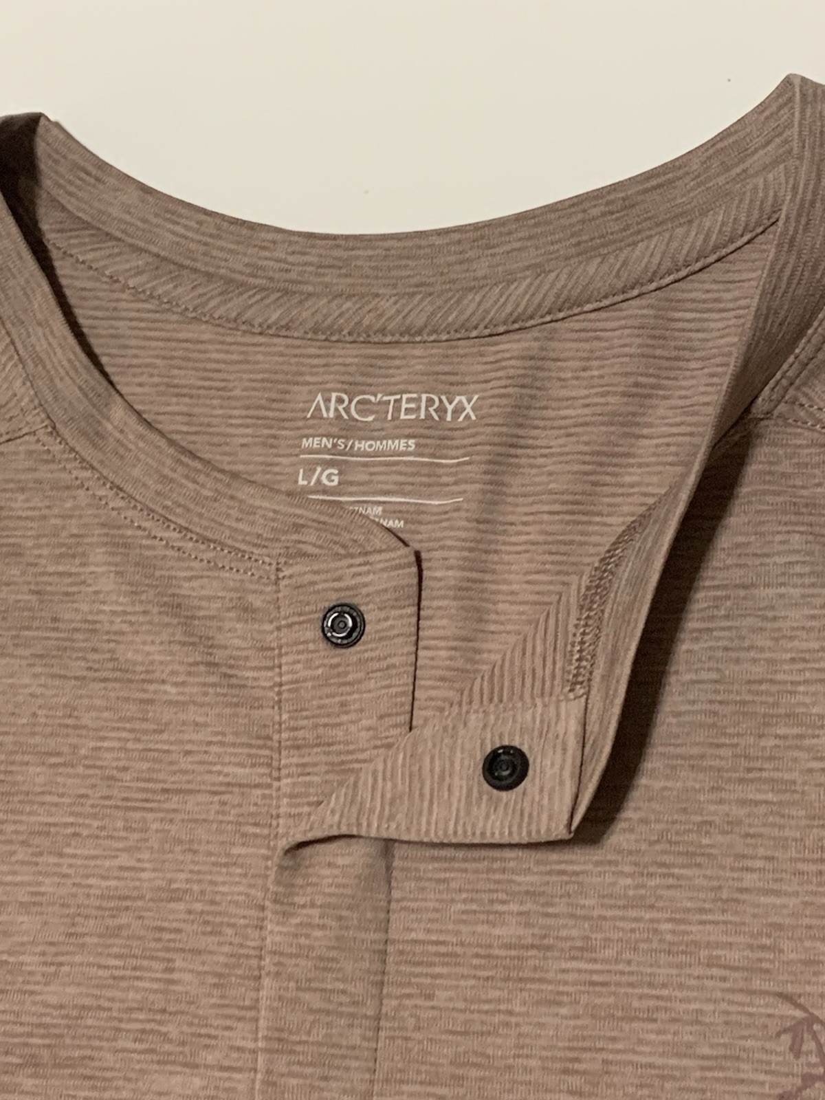 Arc'teryx Kadem Henley Short Sleeve Men's Large Performance Tee Hiking Top Shirt gallery
