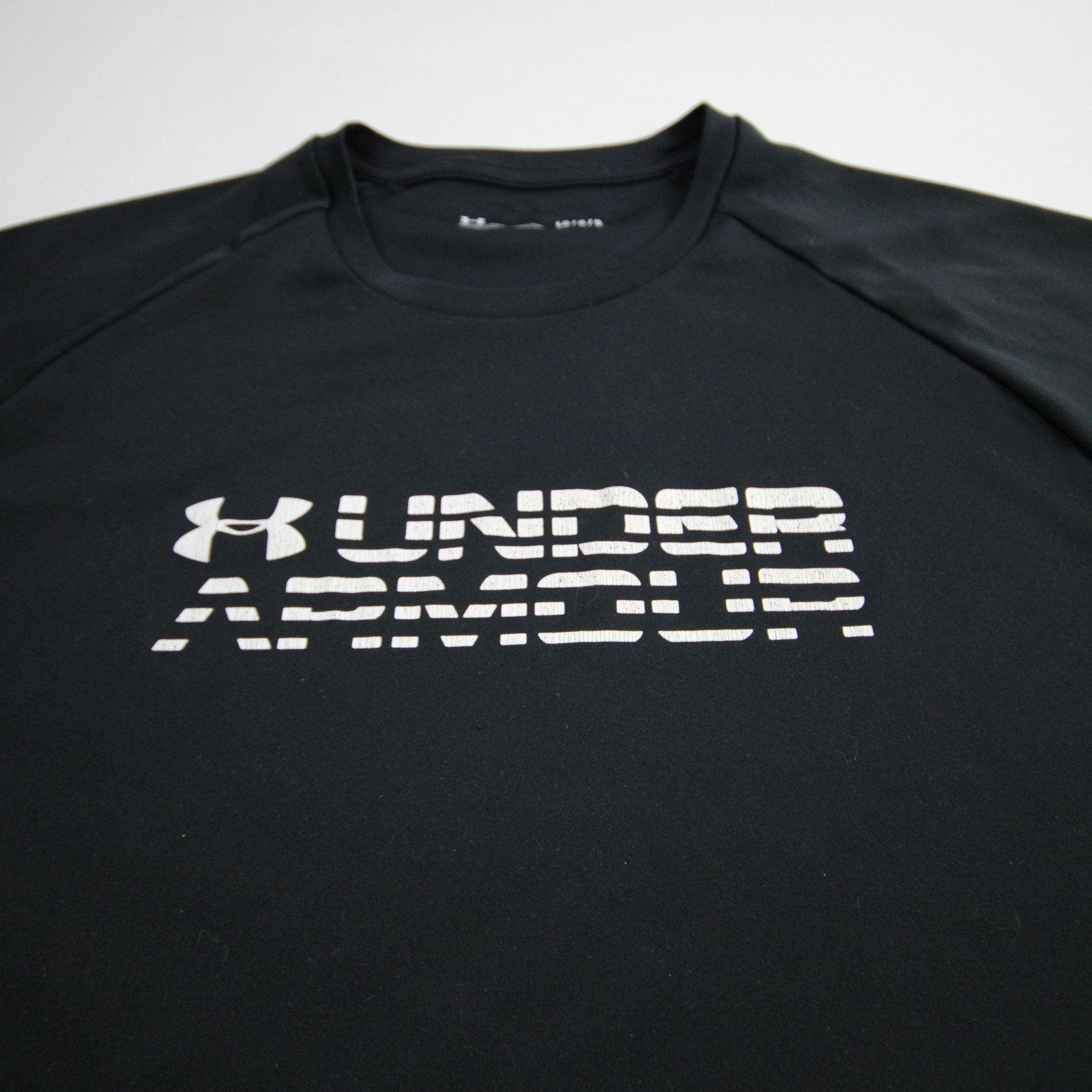 Under Armour HeatGear Short Sleeve Shirt Men's Black Used L gallery