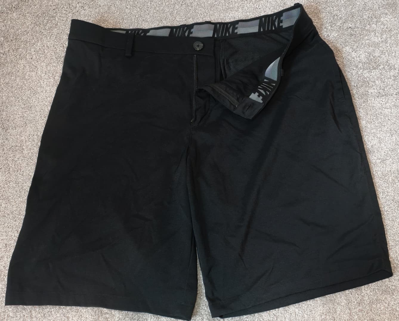 Nike Golf Shorts Mens Black Dri-Fit Performance Stretch Flat Front gallery